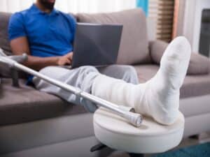 How to Get a Settlement for a Broken Bone in Chicago?